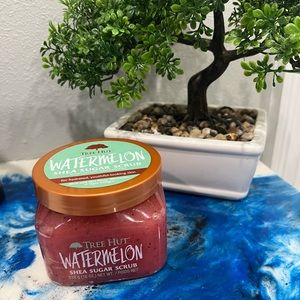 Tree Hut Watermelon Shea Sugar Exfoliating and Hydrating Body Scrub